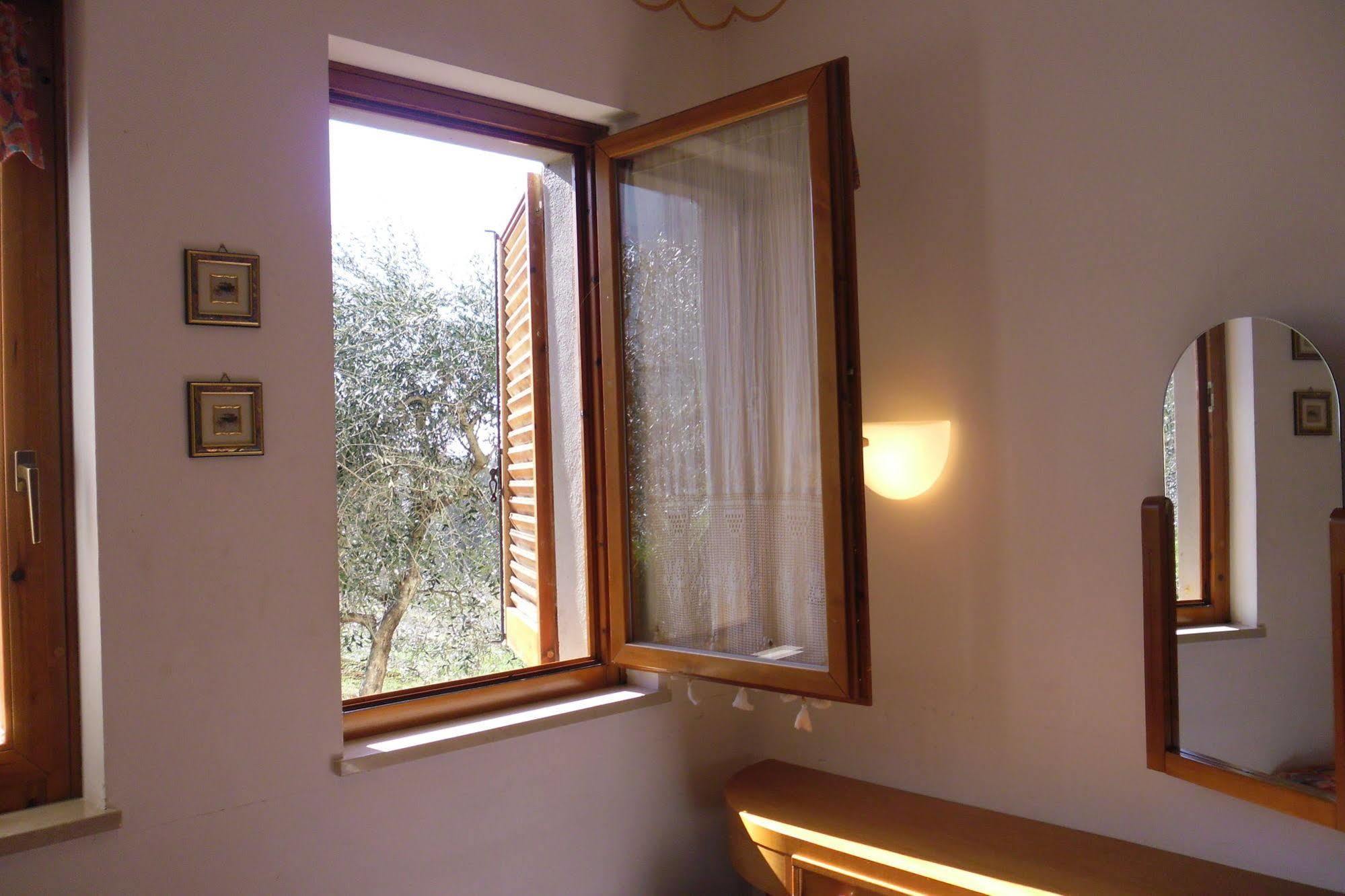 Hotel Ristorante Farneta Cortona Bagian luar foto