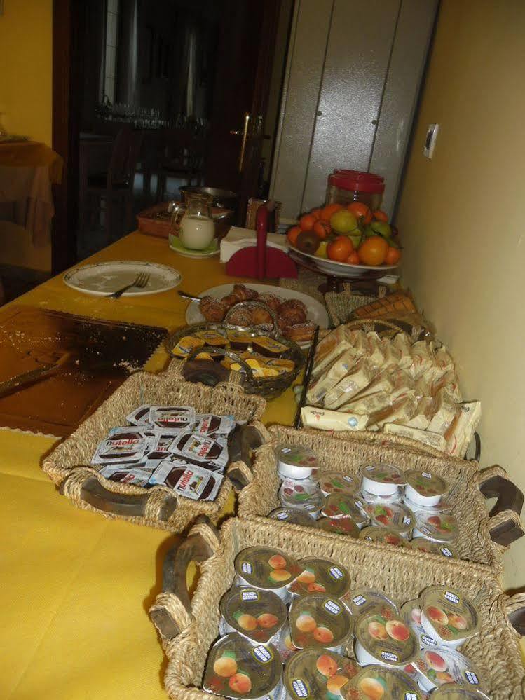 Hotel Ristorante Farneta Cortona Bagian luar foto