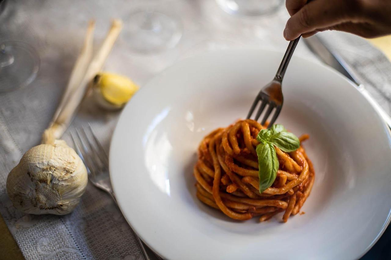 Hotel Ristorante Farneta Cortona Bagian luar foto